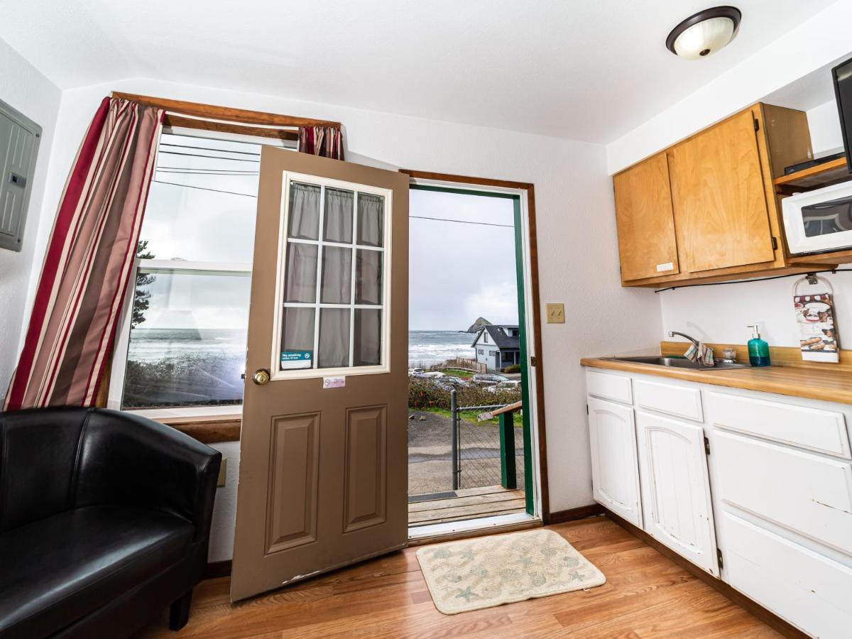 Oceanside Ocean Front Cabins Exterior foto
