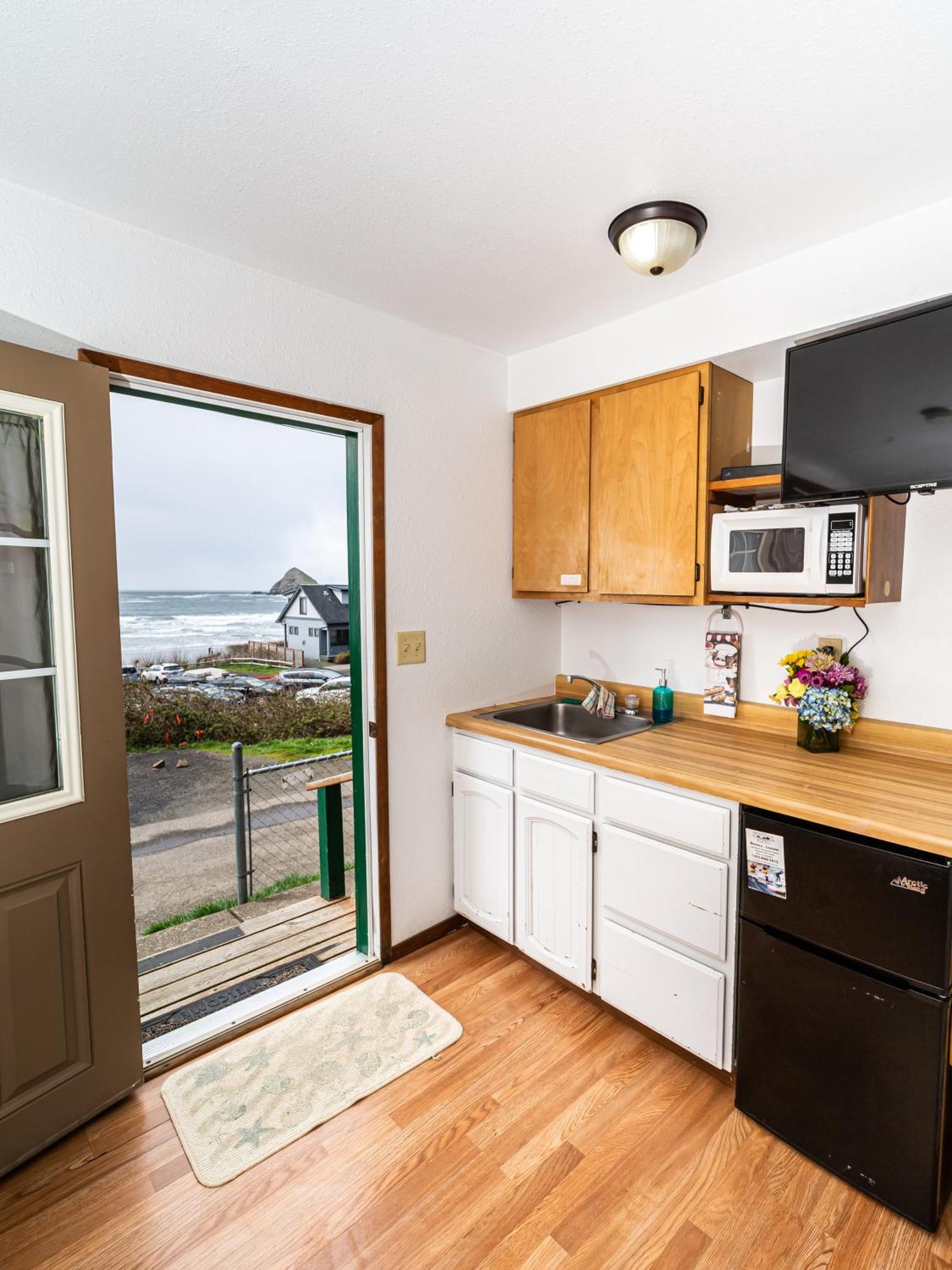 Oceanside Ocean Front Cabins Exterior foto